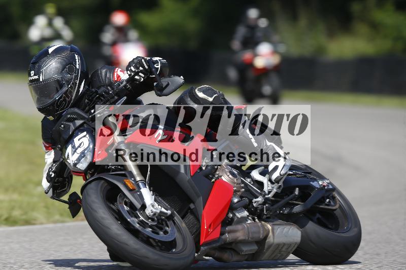 Archiv-2025/26 11.06.2025 Peter Studer have fun ADR/Gruppe gelb/75